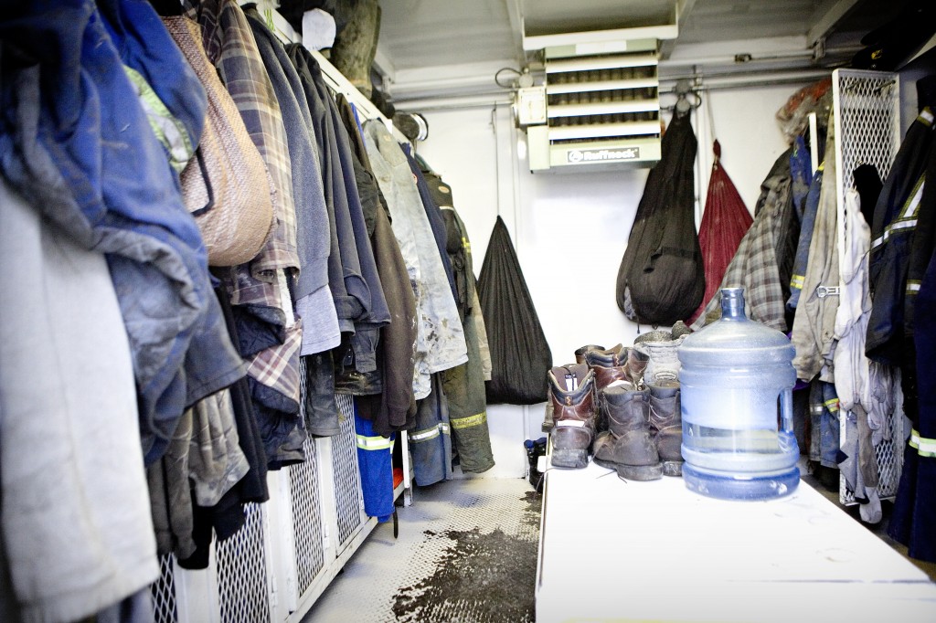 Oil & Gas Well Site Supervisors 3